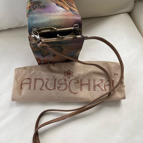 Anuschka Leather Crossbody or Clutch - Picture 6 of 7